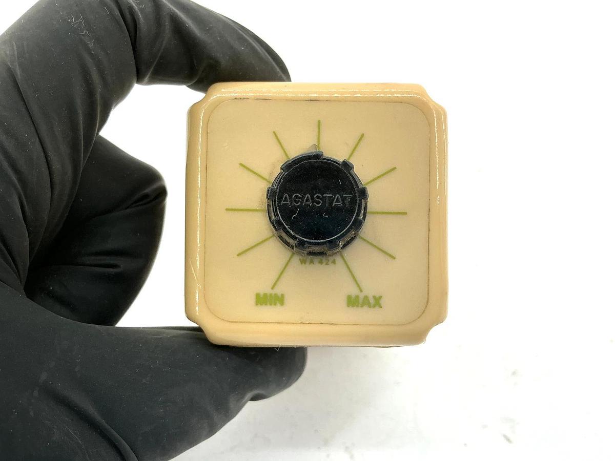 Used AGASTAT SSC22ABA Timing Relay 120VAC Time 0.5-15sec 11-Pin
