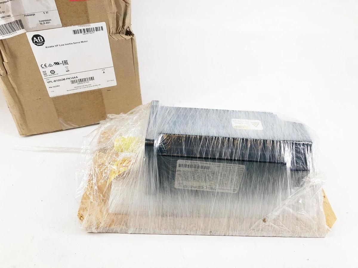 New Allen Bradley VPL-B1002M-PK14AA Ser. A Kinetix VP Low Inertia Servo Motor