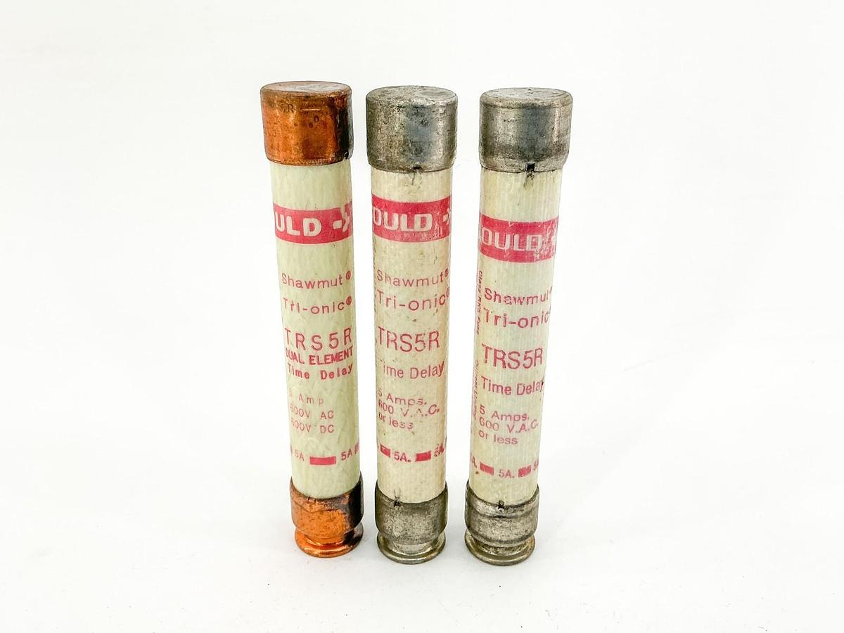 New Lot of 3 Gould TRS5R Time Delay Fuses 5A 600VAC/DC - No Box