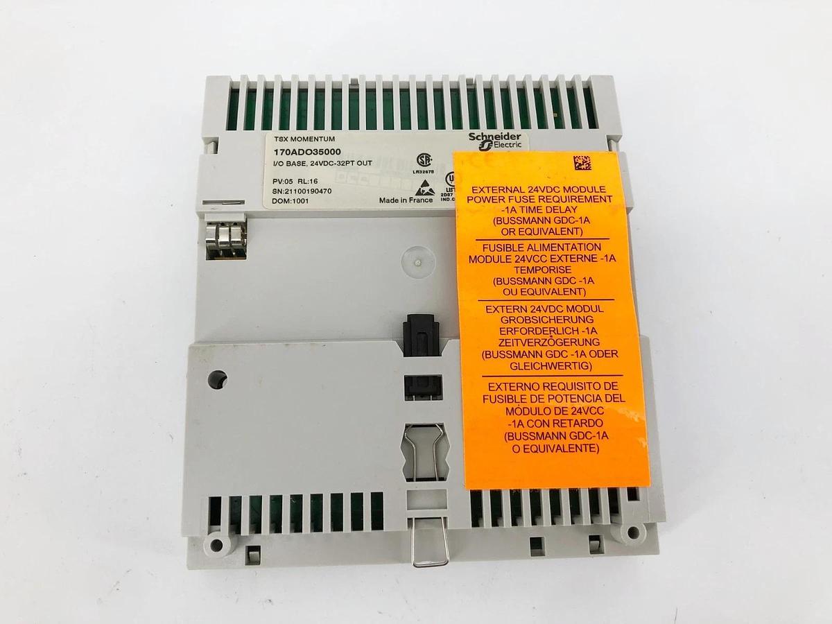 New Schneider Electric 170ADO35000 I/O Base 24VDC 32 Pt. Out TSX Momentum