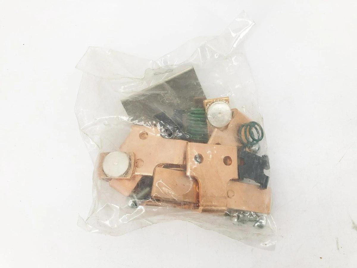 New Eaton Cutler Hammer 6-27-2 Contact Kit 3-Pole NEMA Size 5