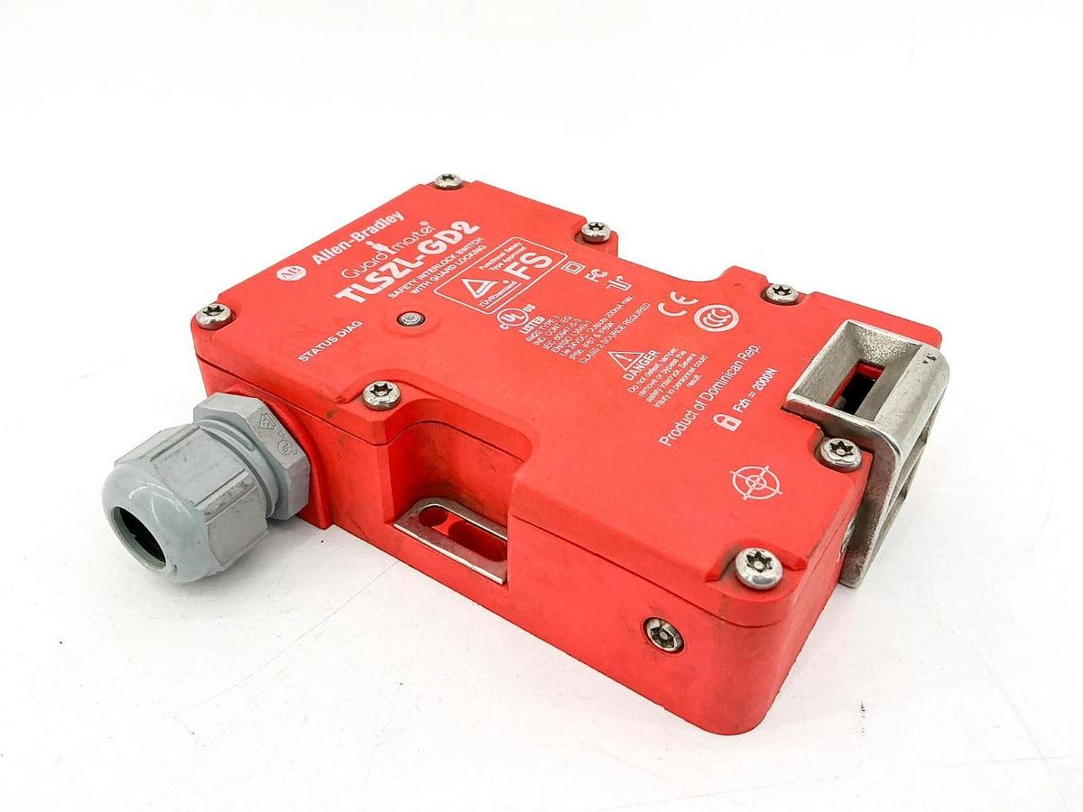Used Allen Bradley 440G-T27121 Guardmaster Lock Switch 24V Ser.E TLSZL-GD2