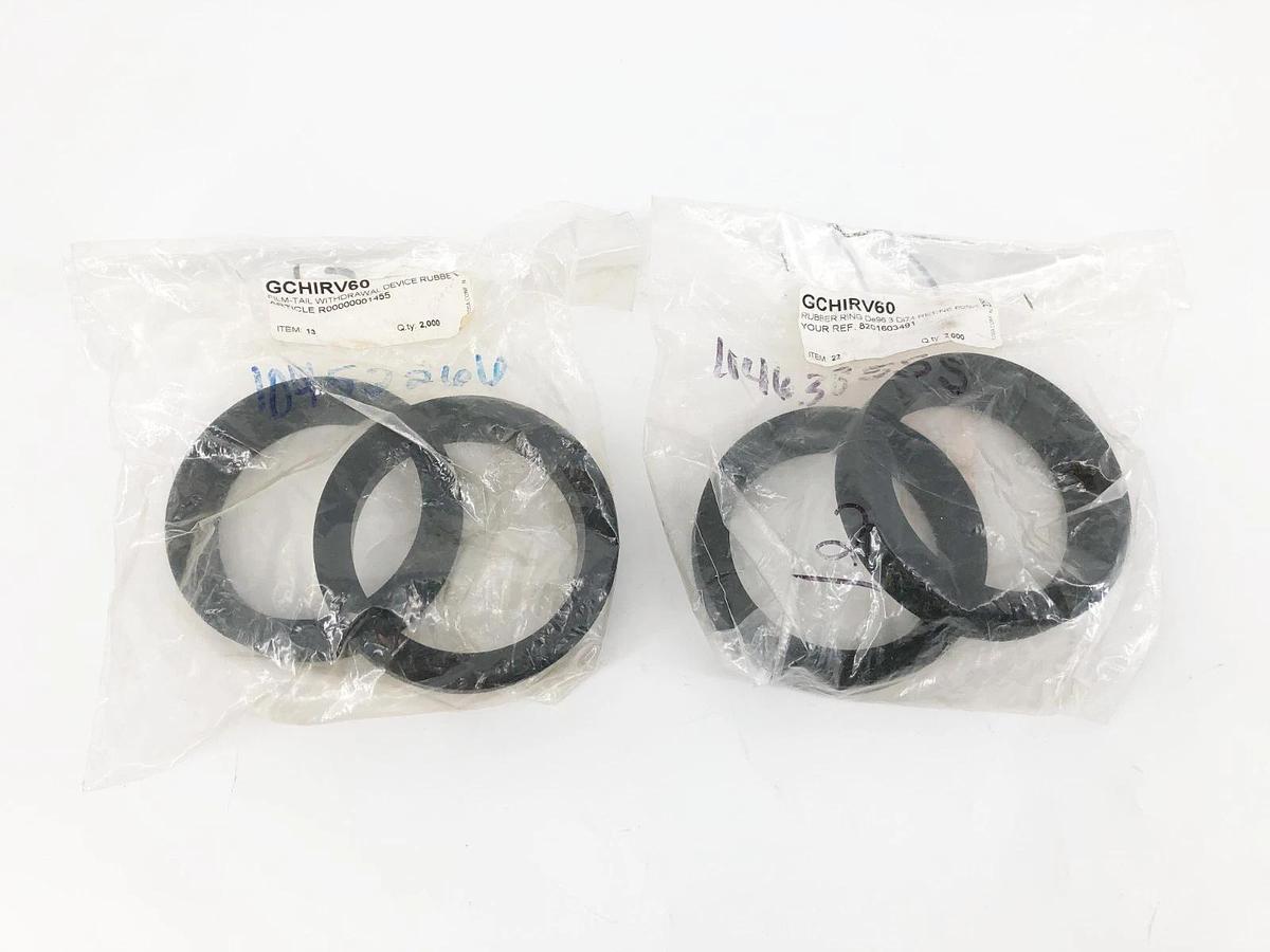 Lot of 4 New GCHIRV60 Film-Tail Withdrawal Device Rubber - No Box