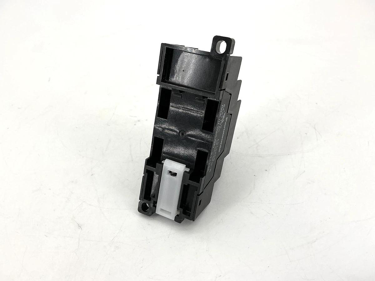 Lot of 2 New Panasonic SFS6-SFD-R Relay Socket DIN Rail 14-Position AG1S868