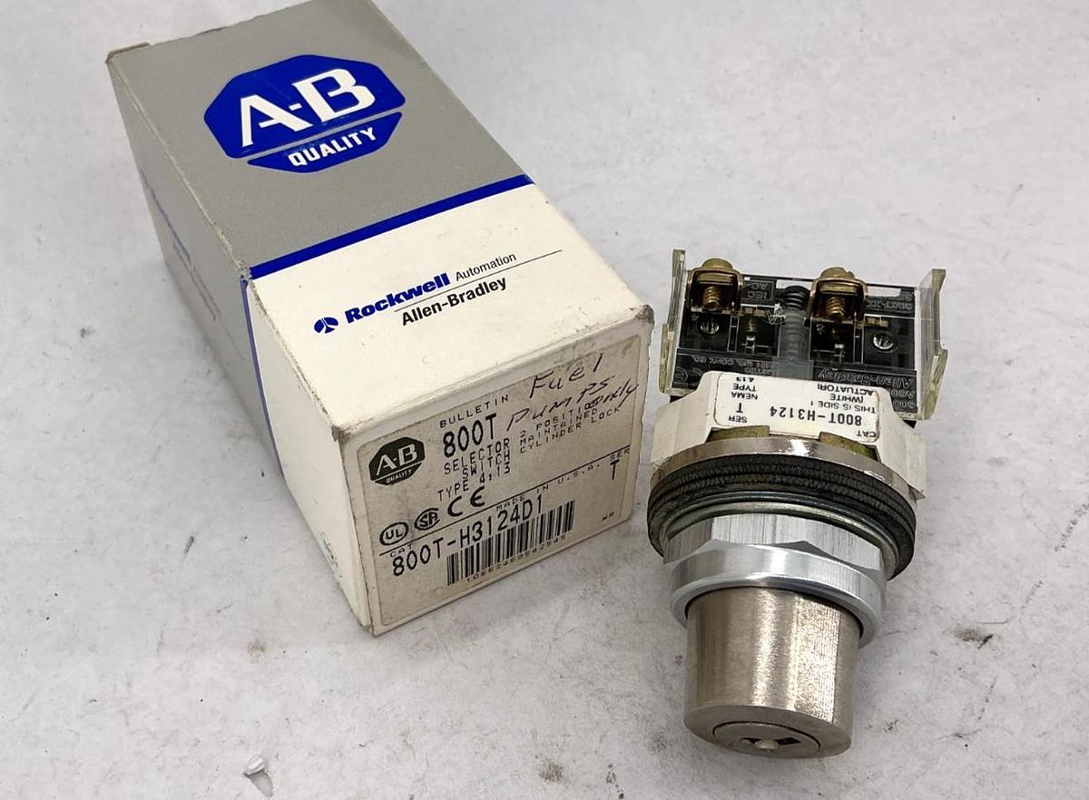 New Allen Bradley 800T-H3124D1 Ser T Selector Switch 2-Position Missing Key