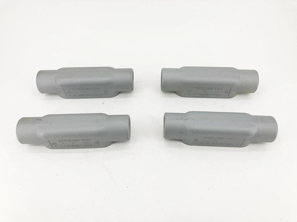 Lot of 4 New Appleton C37 Conduit Outlet Bodies 1" Grayloy FM7