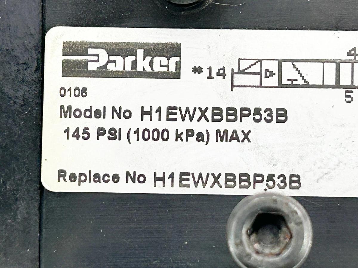 New Parker H1EWXBBP53B Solenoid Valve 145PSI 120V 50/60Hz