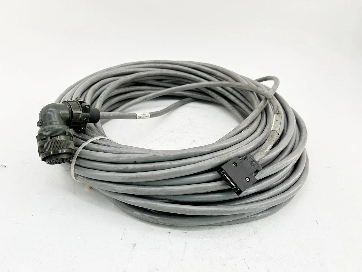New DE9407237-32(DC) Cordset 300V 081010 - No Box