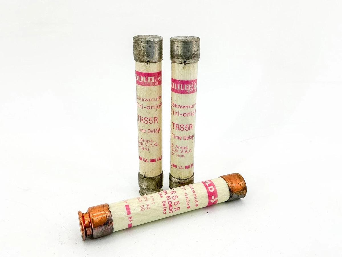 New Lot of 3 Gould TRS5R Time Delay Fuses 5A 600VAC/DC - No Box
