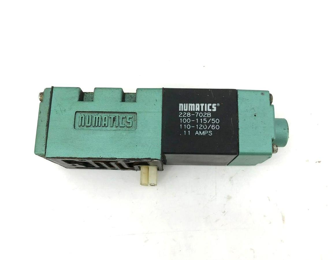 Used Numatics 152SA43AK Solenoid Valve 120V 50/60Hz .11A 15SA400K