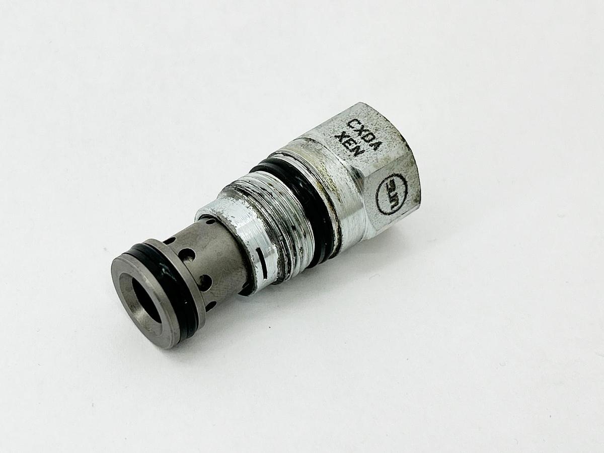 Used Sun Hydraulics CXDA-XEN Cartridge Valve Free FLow Nose To Side CHeck Valve