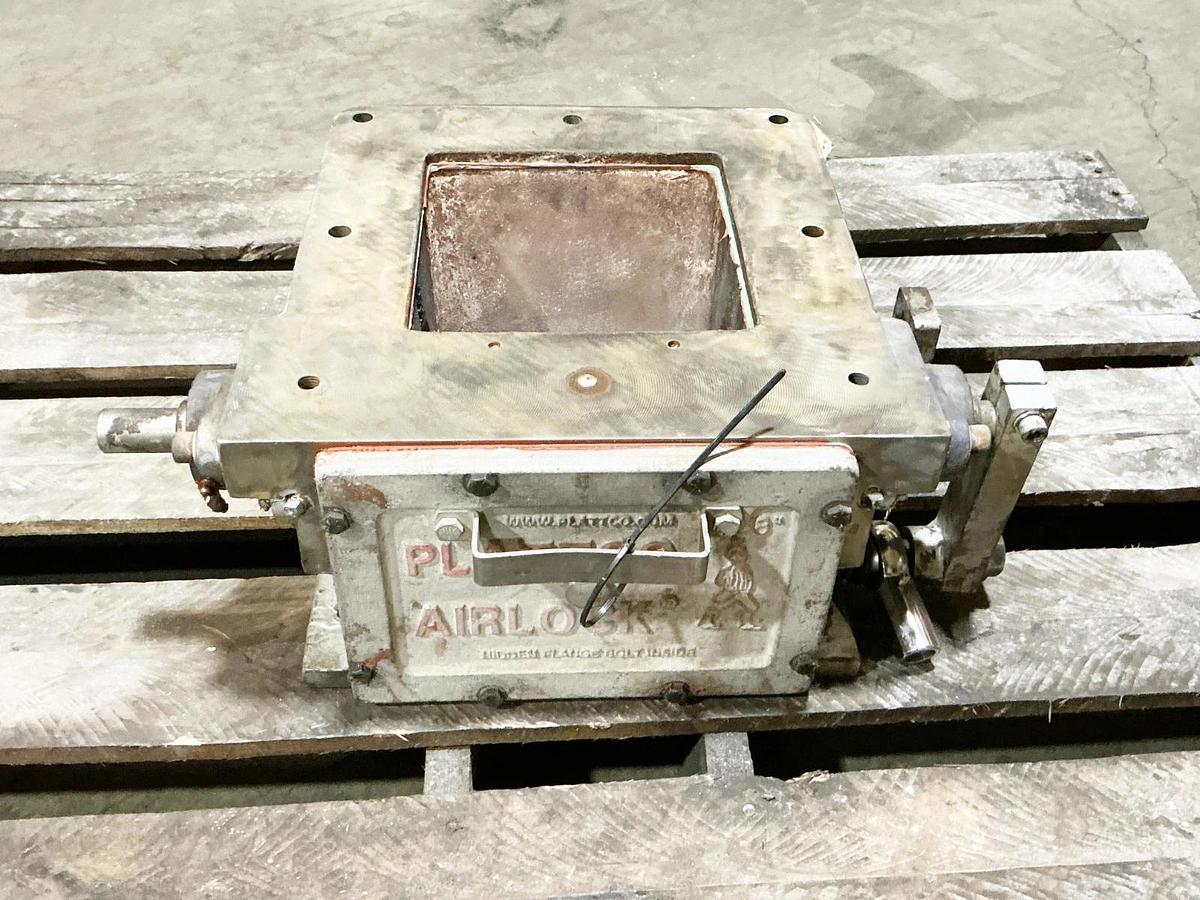 Used Plattco S8-875 Airlock Flap Valve