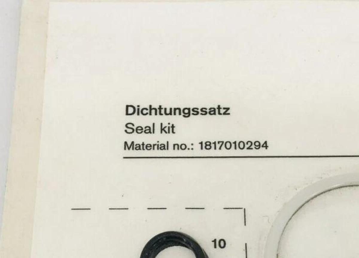 New Rexroth 1817010294 Seal Kit