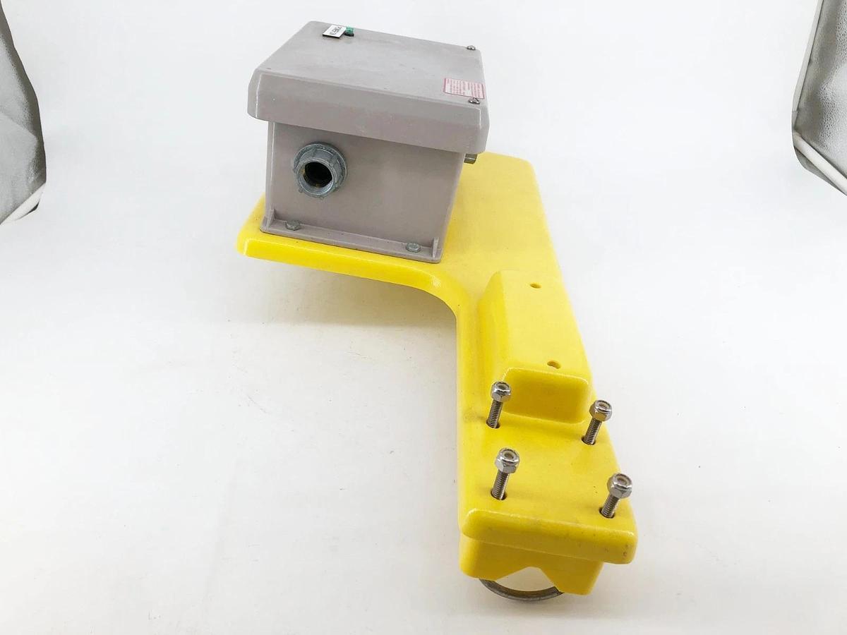 New Encon 02200000 Eye Wash System Alarm Kit 120VAC 3A