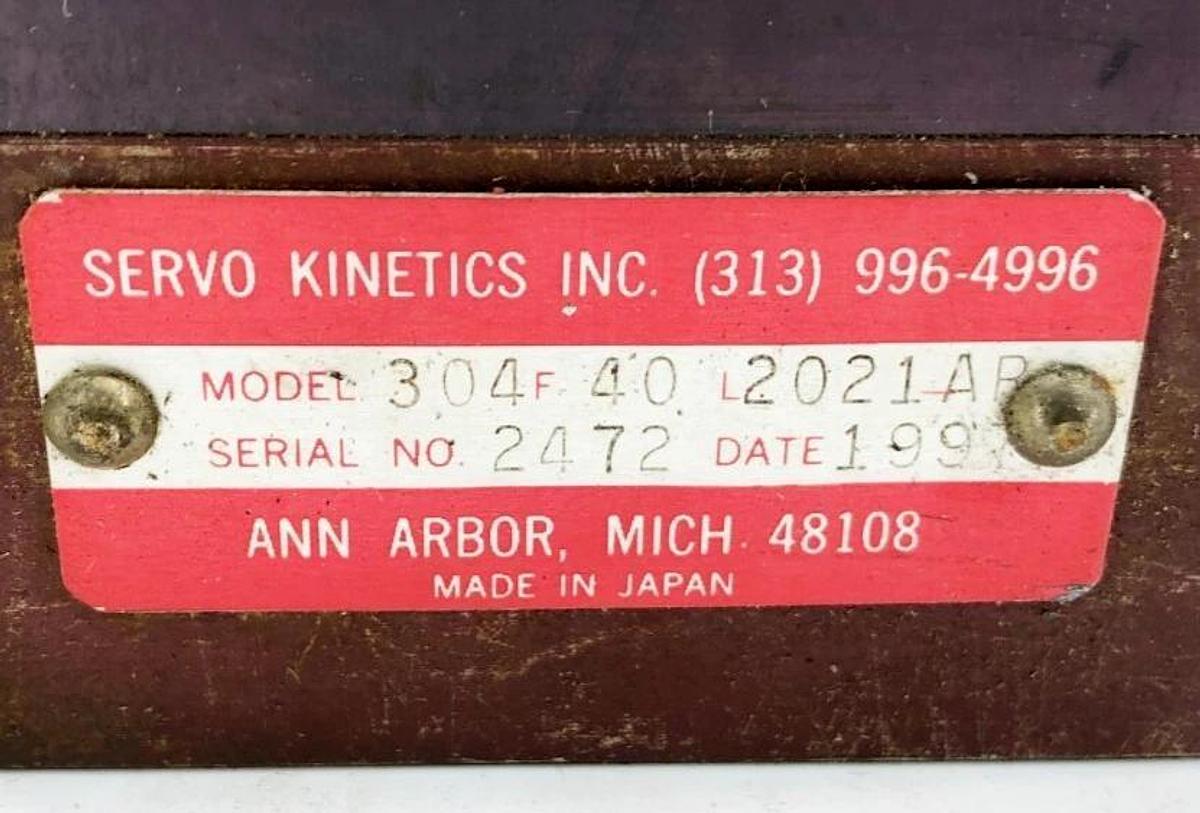 Used Servo Kinetics 304F40L2021AR Servo Valve