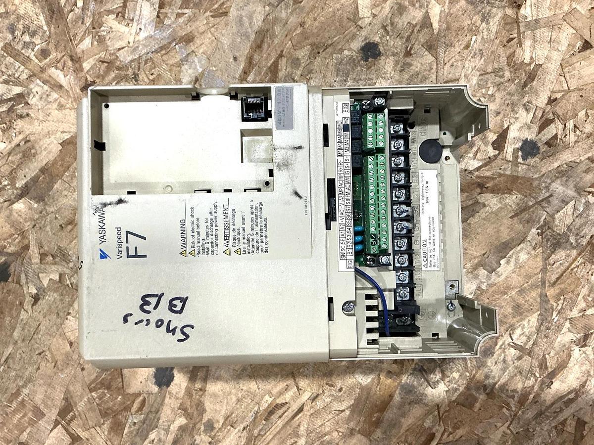 Used Yaskawa CIMR-F7U47P5 AC Inverter Drive 3PH 17A 480VAC FOR PARTS ONLY