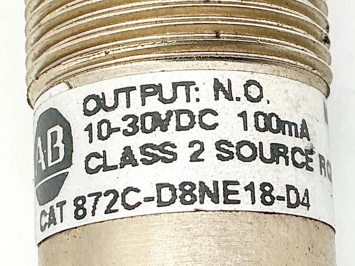 New Allen Bradley 872C-D8NP18-D4 Inductive Proximity Sensor 30V Ser.C - No Box
