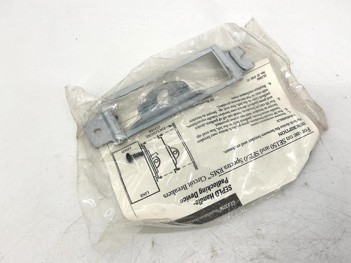 New GE General Electric SEPLD Circuit Breaker Accessory SE/SF Padlock Device