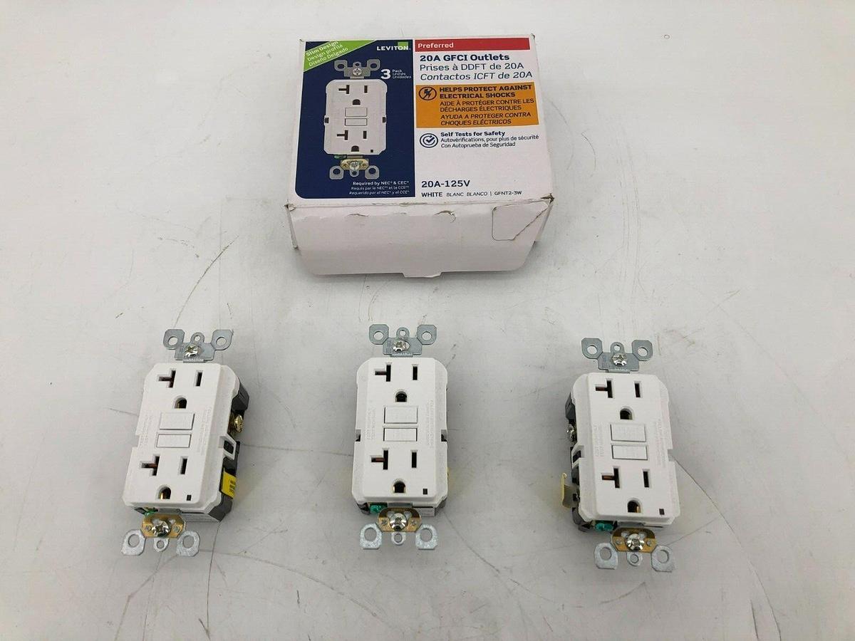 New Lot of 3 Leviton GFNT2-3W Self-Test SmartlockPro Slim GFCI Receptacles