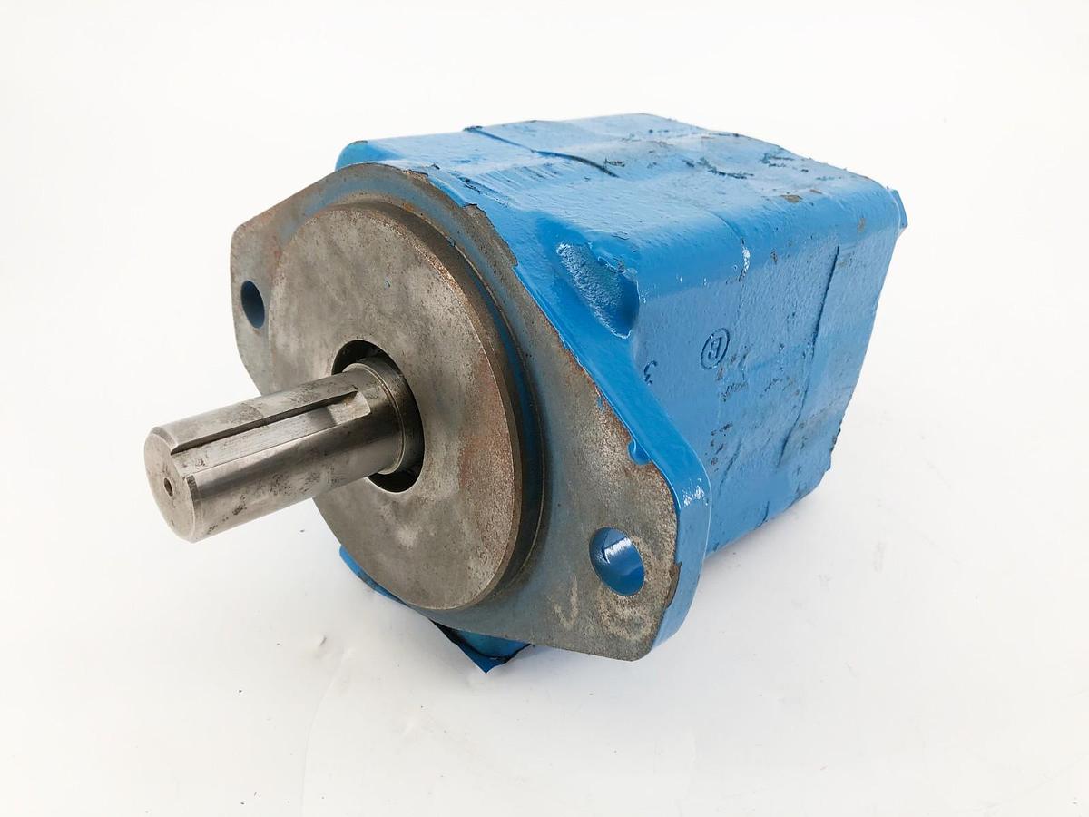 New Eaton Vickers 02-137136-1 Vane Pump F3-35V30A-1A22R - No Box