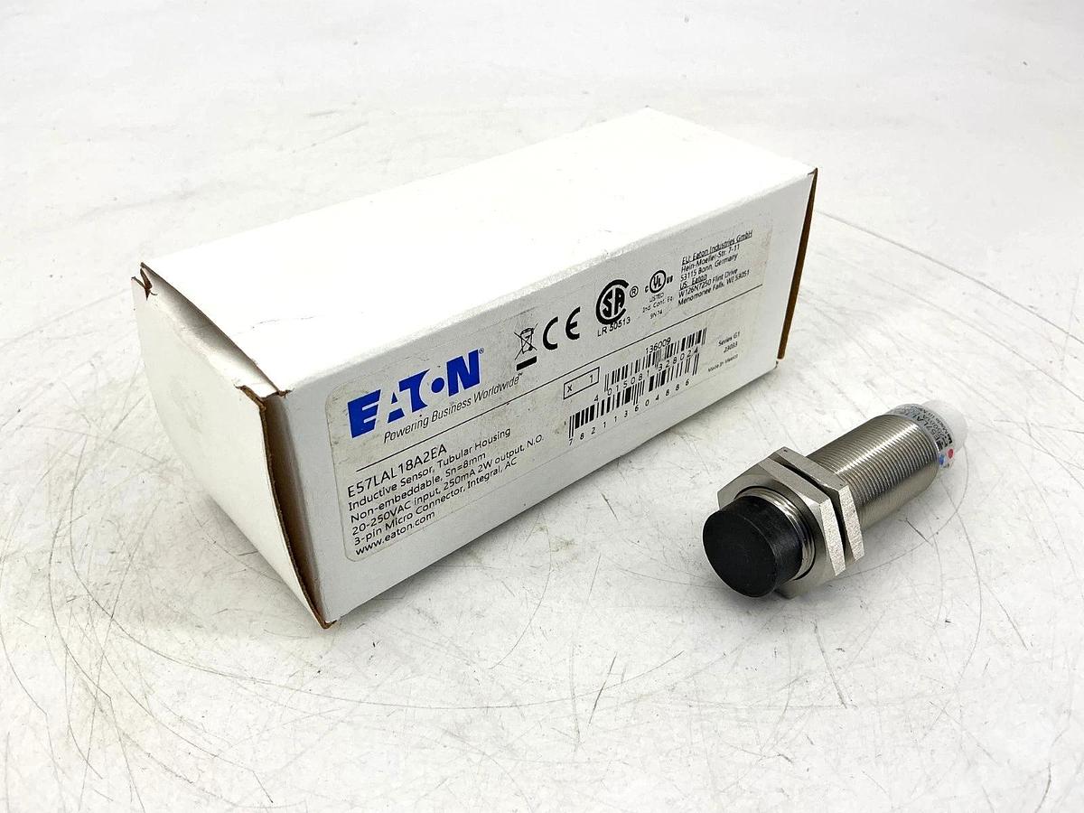 New Eaton E57LAL18A2EA Ser G1 Tubular Inductive Prox Sensor Sn=8mm 3P 20-250VAC