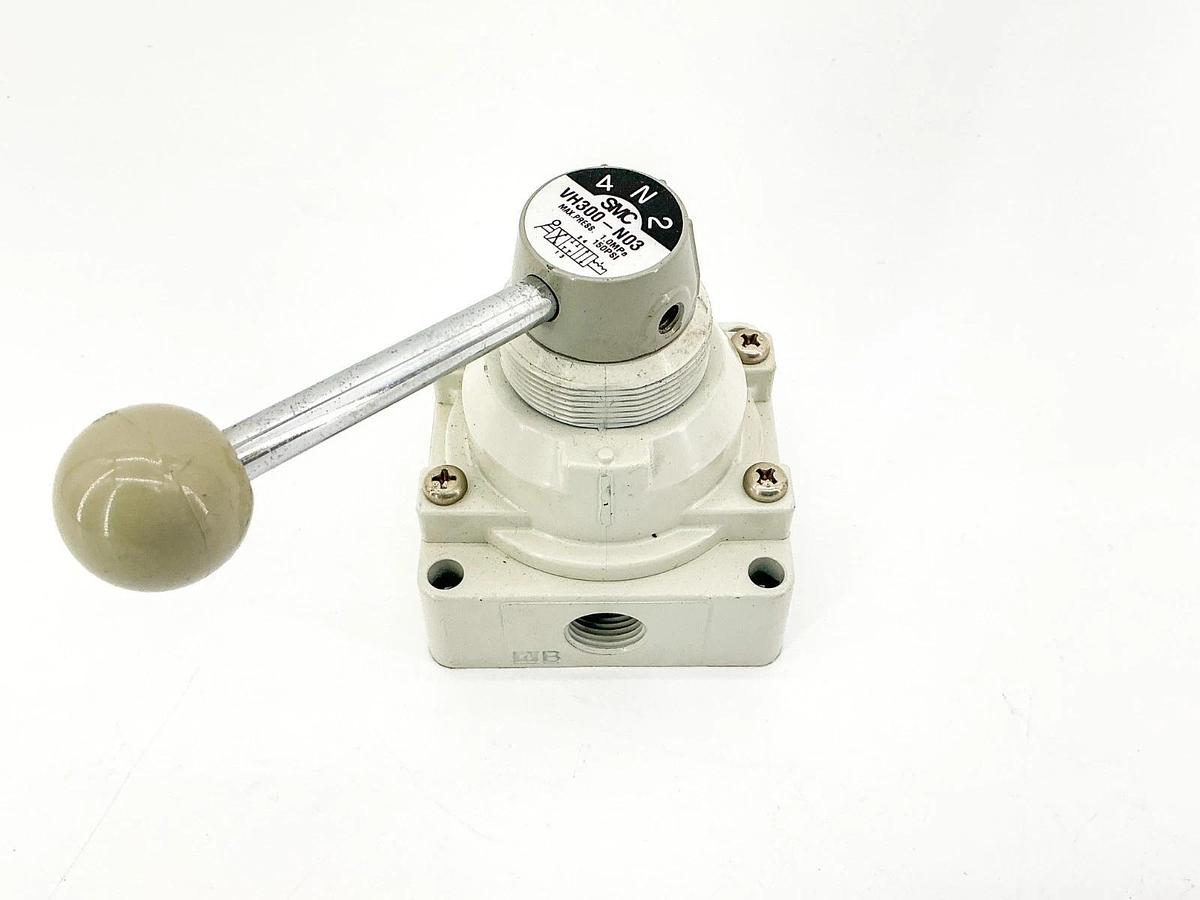 New SMC VH300-N03 Control Hand Valve 150PSI 1.0MPa - No Box