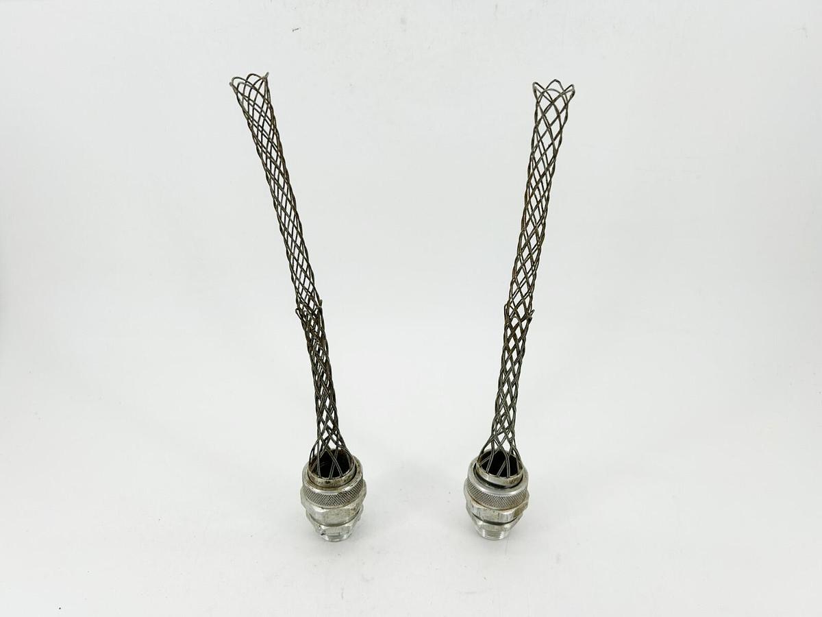 Used Lot of 2 Woodhead 36248N Strain Relief Cord Grips 0.75 to 0.875"