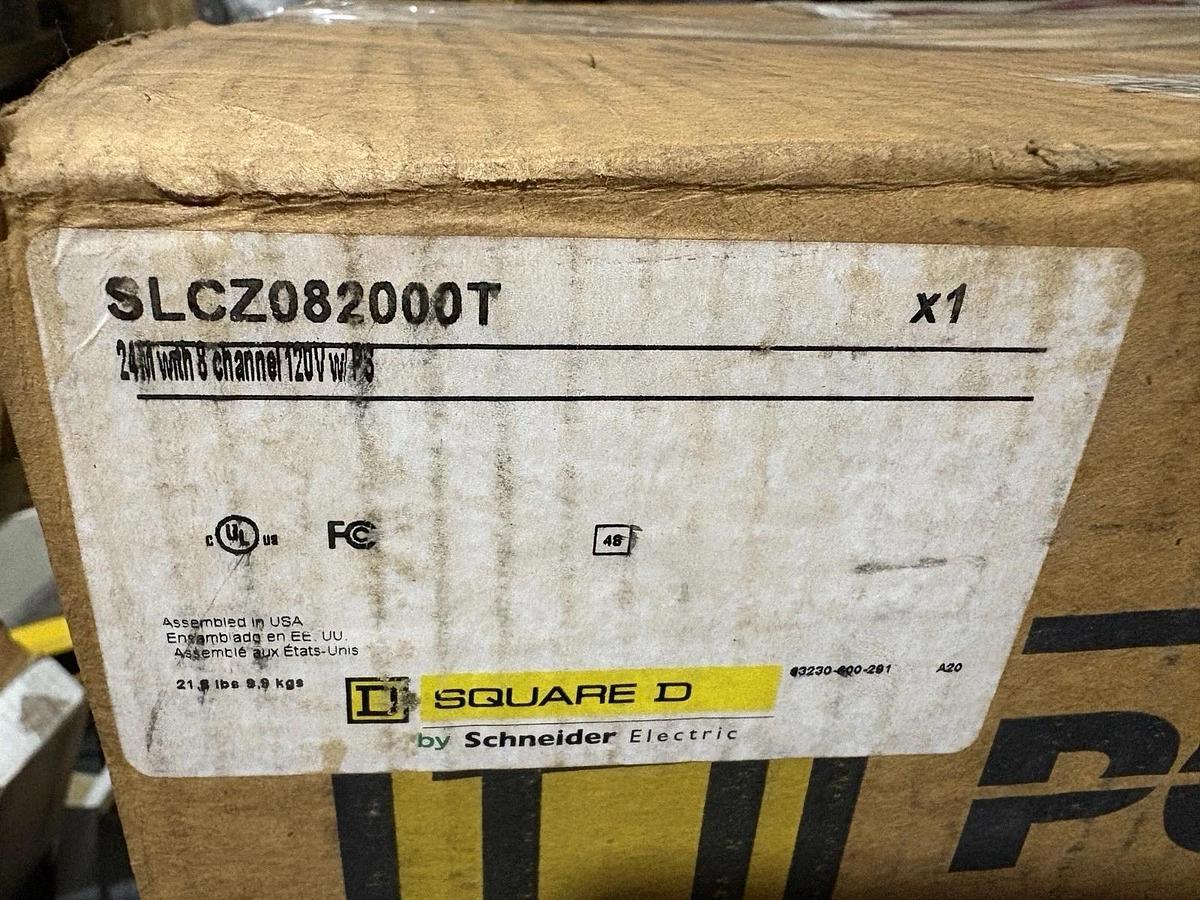 New Square D SLCZ082000T 8-Channel 20A Relay 120V With PS
