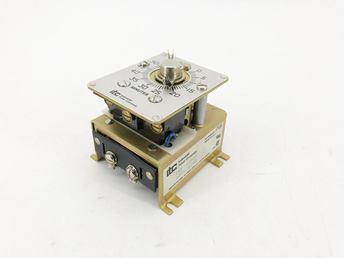 New Industrial Timer CSF-60MIN Motor Timer 120V 60Hz 60 Minute