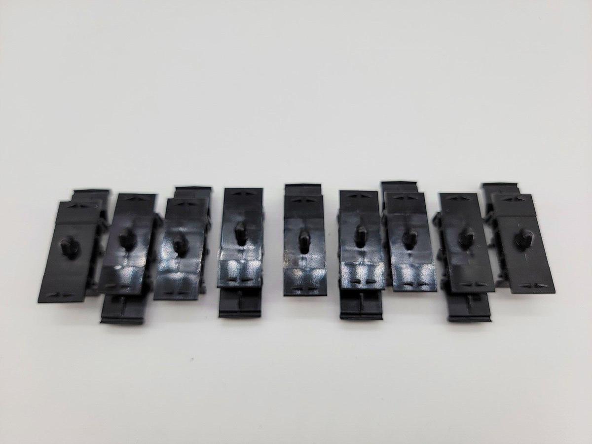 Lot of 9 New Bussmann DRA-1 Fuse Block Din Rail Adapters