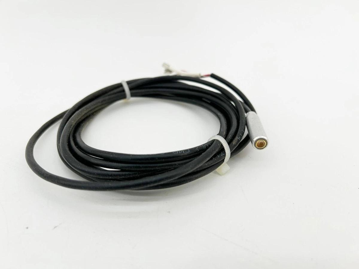 New Cutler Hammer 1170A-300 Photoelectric Sensor 9' Thru-Beam 880N NEMA 1