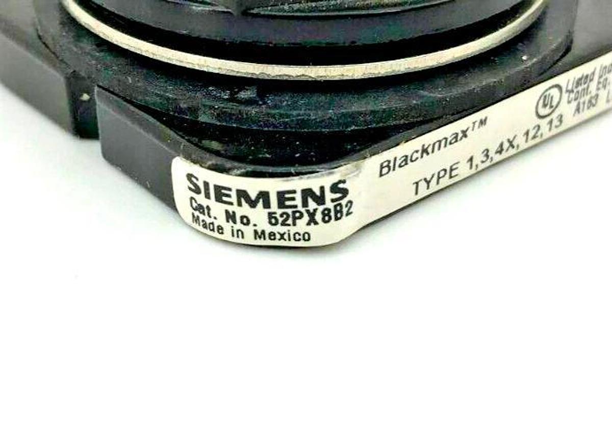 New Siemens 52PX8B2 Pushbutton Operator