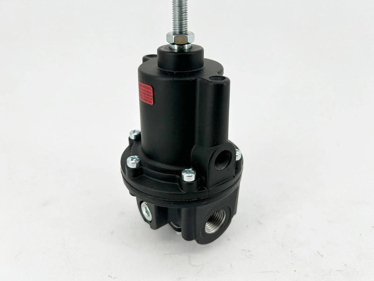 New Parker P3RA10243 Precision Regulator 0-60psi 3/8" NPT 500psi Max