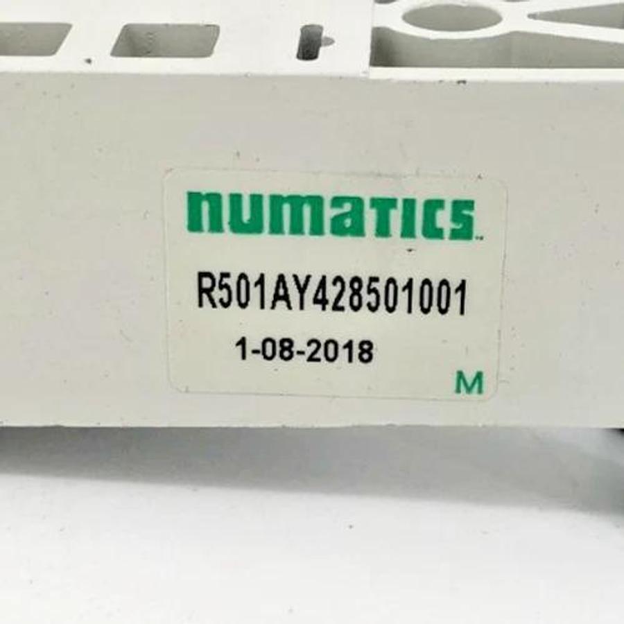 Lot of 2 New Numatics R501AY428501001 Sandwich Shut Off Valve Blocks - No Box
