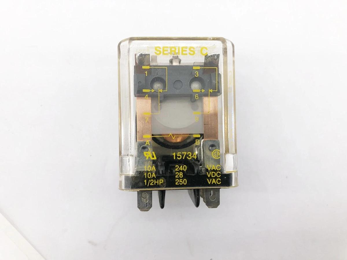 New Square D 8501-KP13V14 Series D General Purpose Relay 3PDT 10A 24V