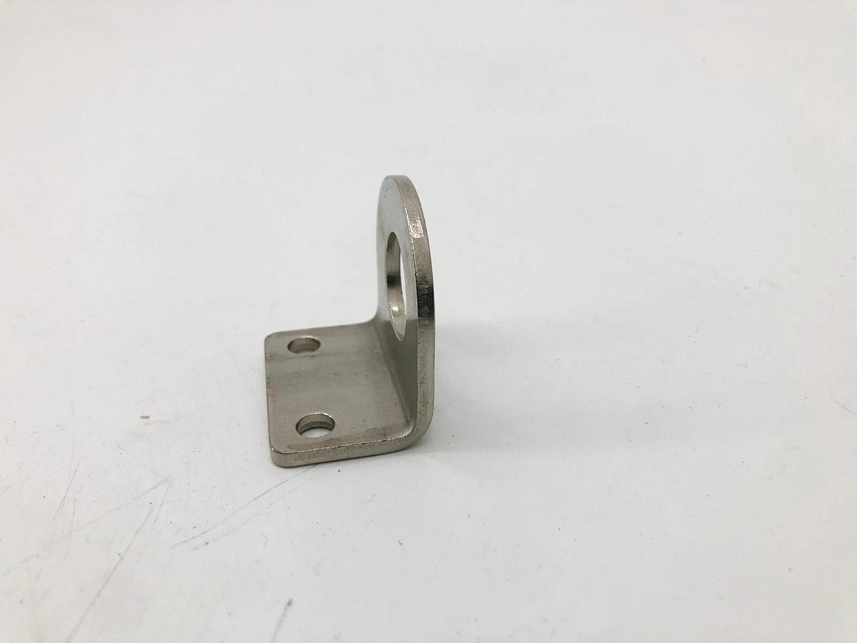 New Hubbell AB18 Signal-Quick Angle Bracket 18mm - No Box