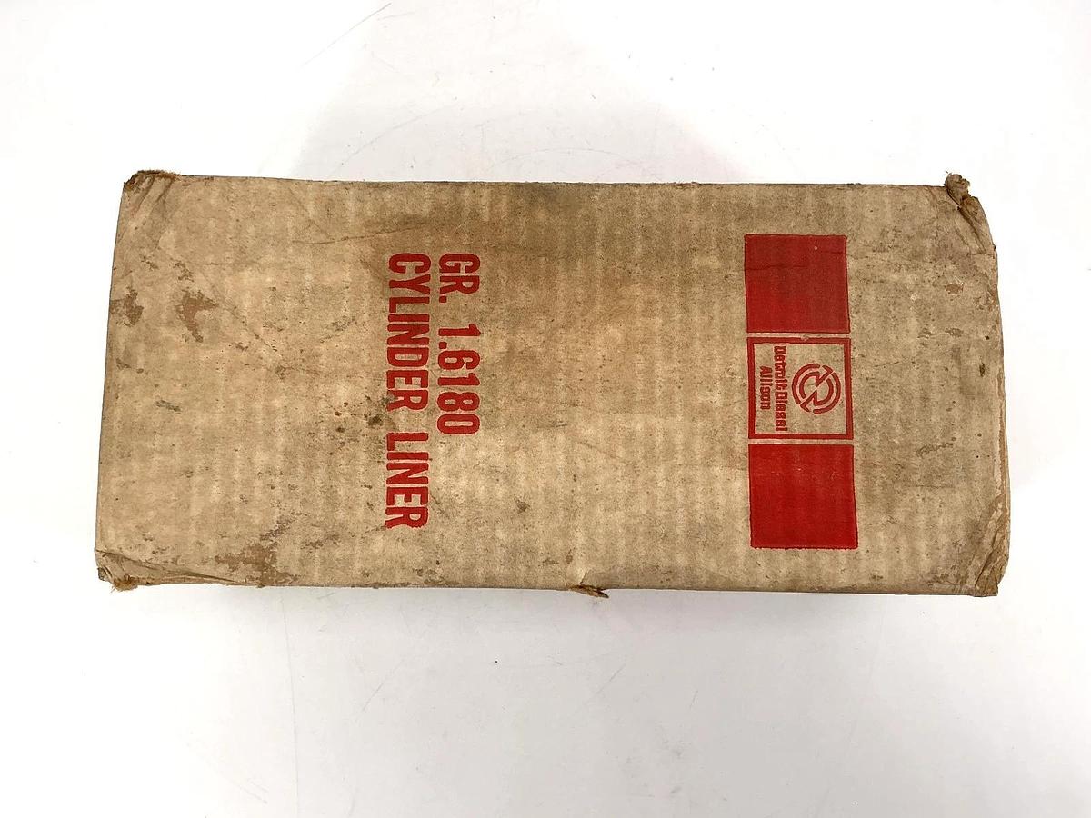 New Detroit Diesel 23504932 Cylinder Liner GR.1.6180