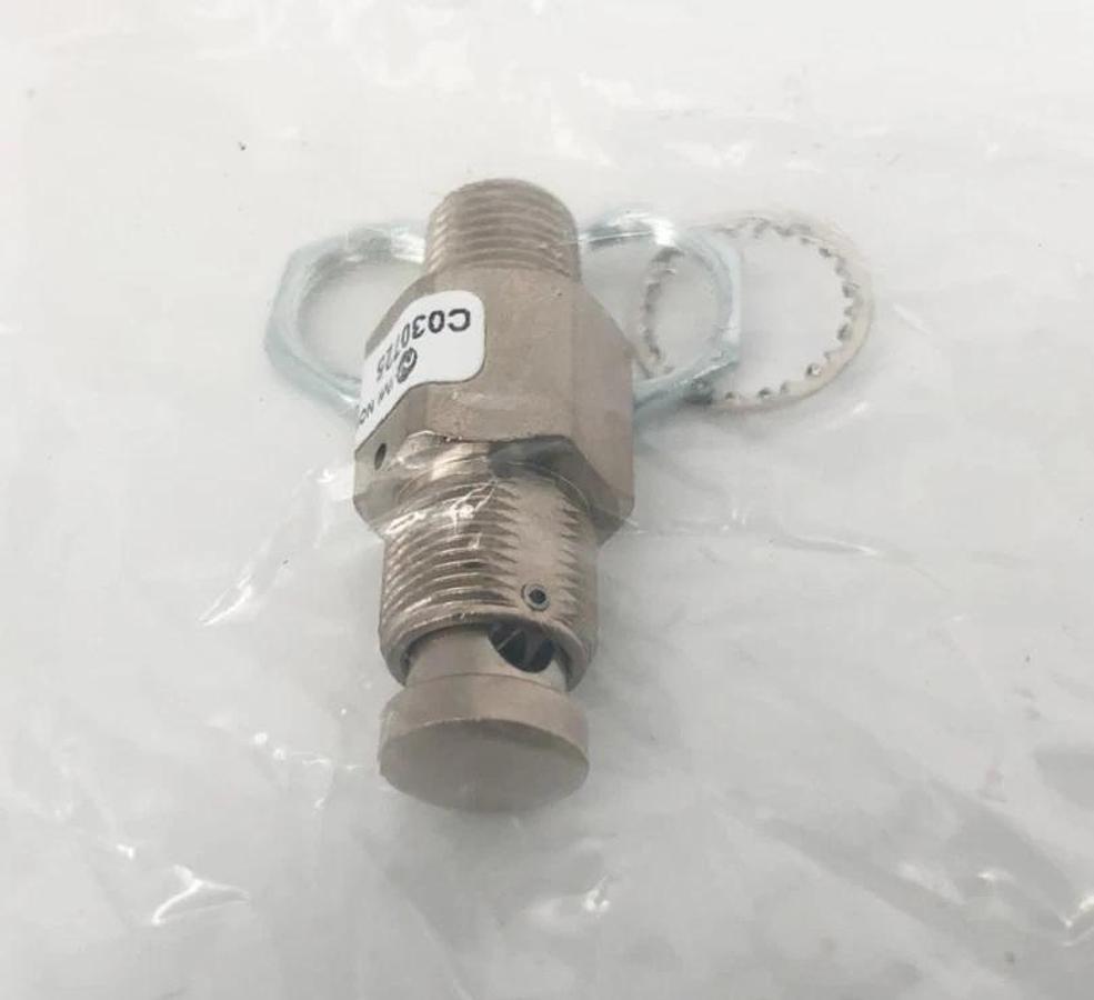 New IMI Norgren C030725 Control Valve 2-Way Normally Closed 1/8" NPT