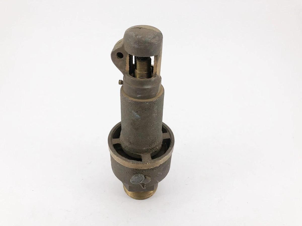 New Consolidated Type 1545 Safety Valve 1-1/2" Set Pressure 30lb Bronze - No Box