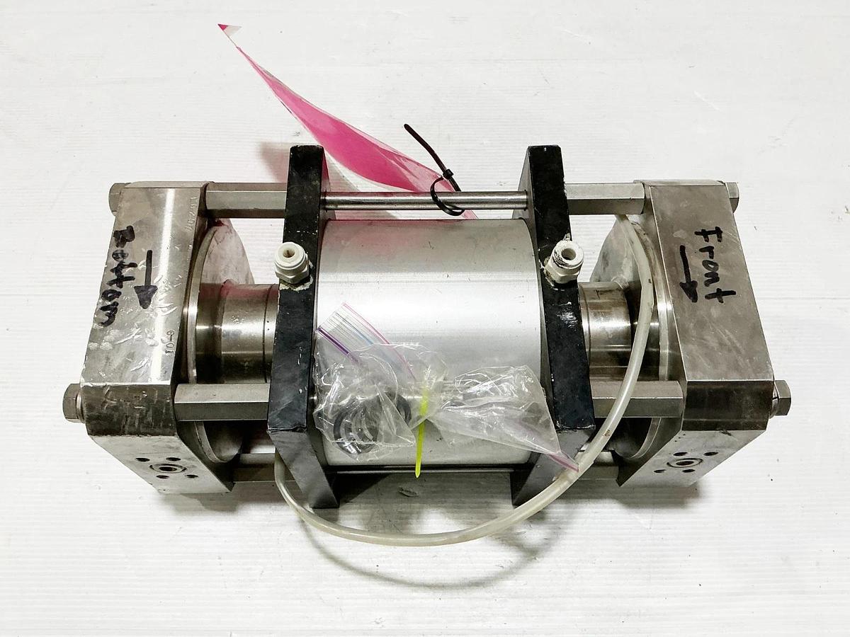Used Kadant D32209 Intensifier Pump