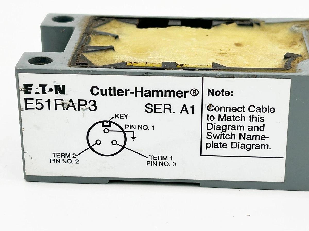 Used Cutler Hammer E51RAP3 Limit Switch Two Wire AC/DC 3Pin