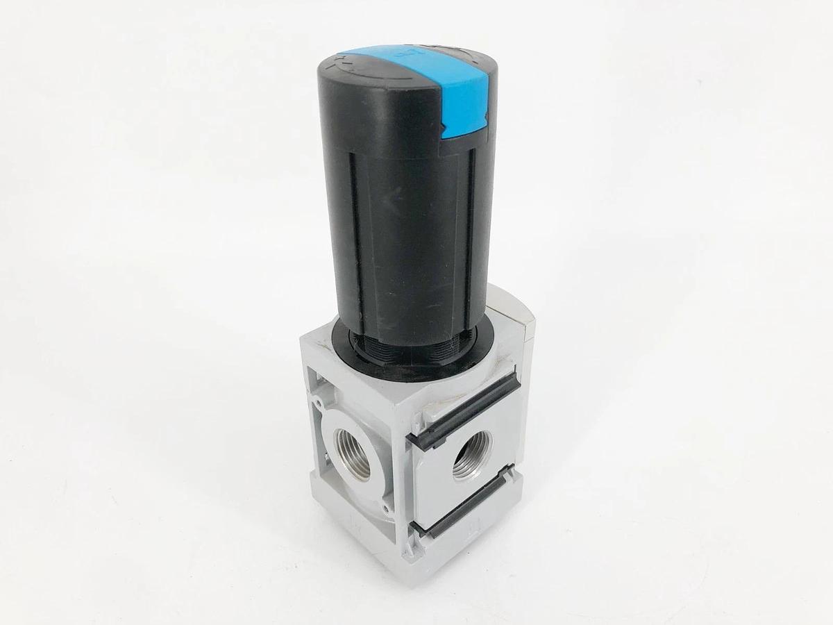 New Festo MS6-LRB-1/2-D6-RG-AS Pressure Regulator 527665 300psi - No Box