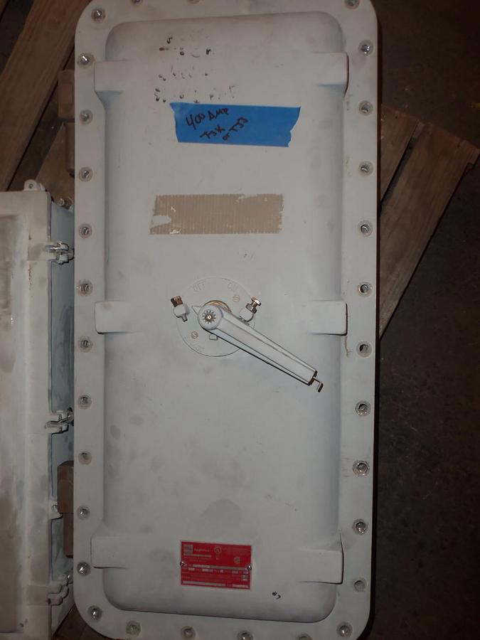 Box of 2 New Cooper Crouse-Hinds AB 600-TOX4 Manual Starter Switch Replacements