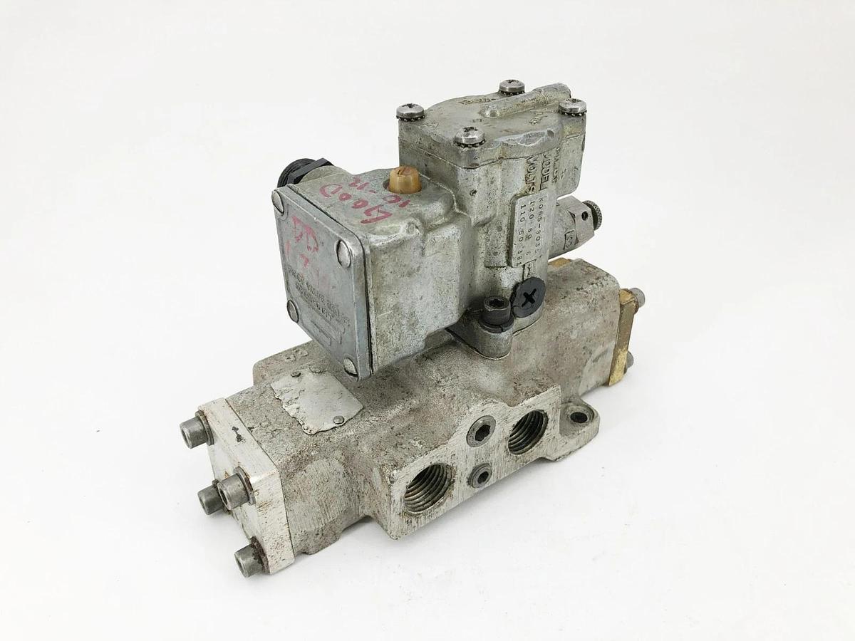 Used Parker K065-9035 Pilot Valve 110/120VAC 50/60HZ