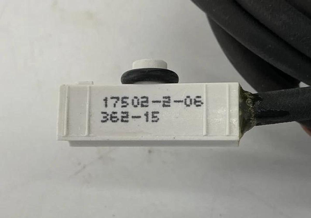 New PHD 17502-2-06 Compact Proximity Switch 10-30VDC 10Watt 200mA MAX 3-Wire