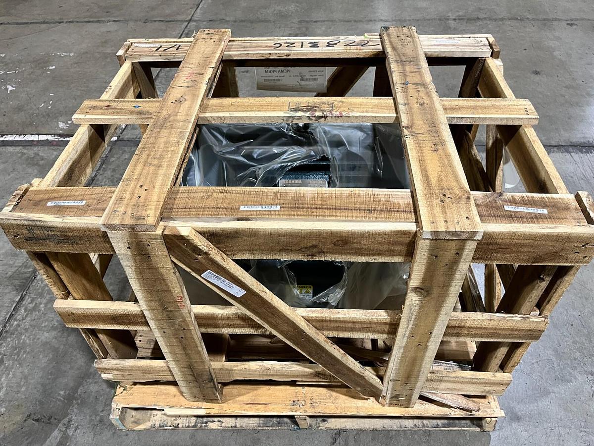 New Toshiba 0752SDSR42B-P 75HP TEFC Motor 230/460V 60Hz 3550rpm 365TSC Frame