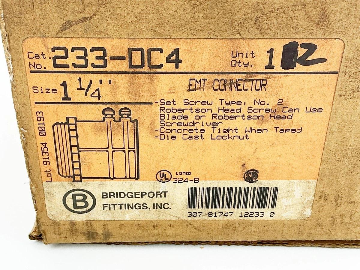 New Lot of 12 Bridgeport 233-DC4 EMT Connector 1-1/4" Set Screw Type No 2