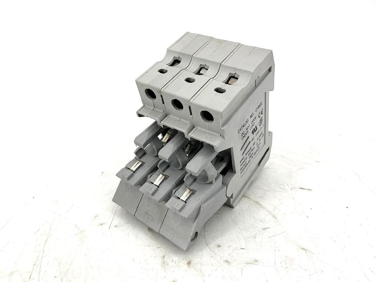 Used Bussmann CHM3I Fuse Holder Wire Range: 8-18AWG 3-Pole 30A 600VAC