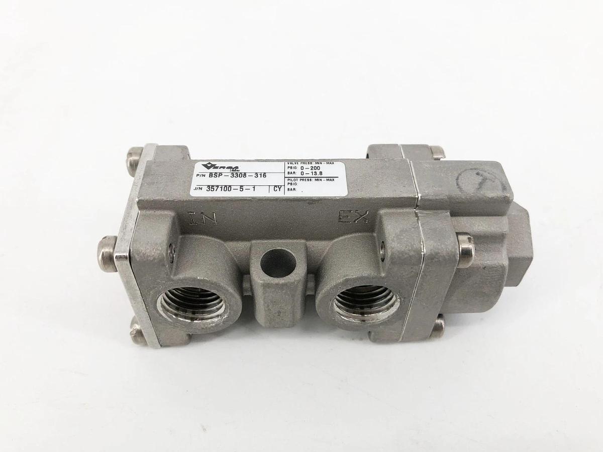New Versa BSP-3308-316 Pneumatic Directional Valve Stainless Steel 3-Way 1/4"