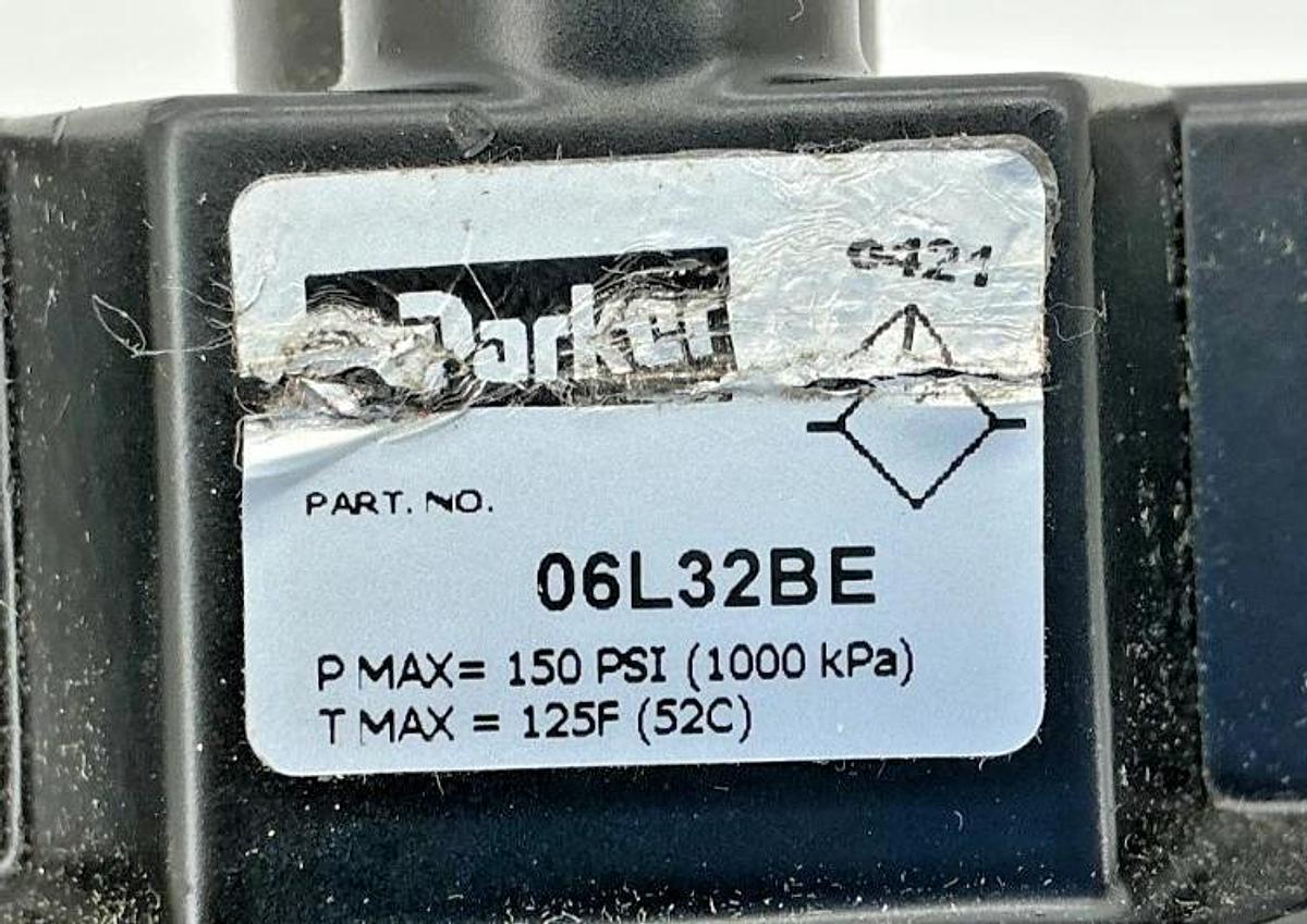 New Parker 06L32BE Ser 06L Mist Lubricator Pipe Size: 1/2" 90CFM 150PSI - No Box